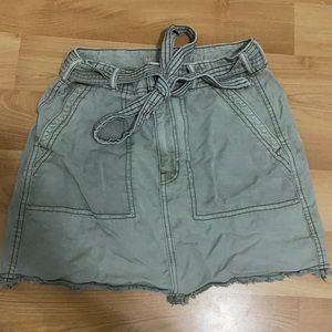 american eagle skirt